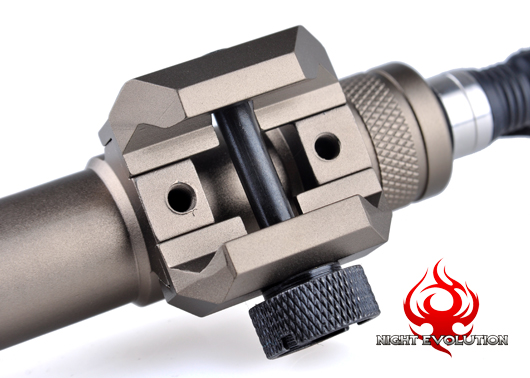 M600U SCOUT LIGHT DE